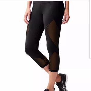 Athleta Sonar Capri with Mesh Cutouts. Size Small.  EUC